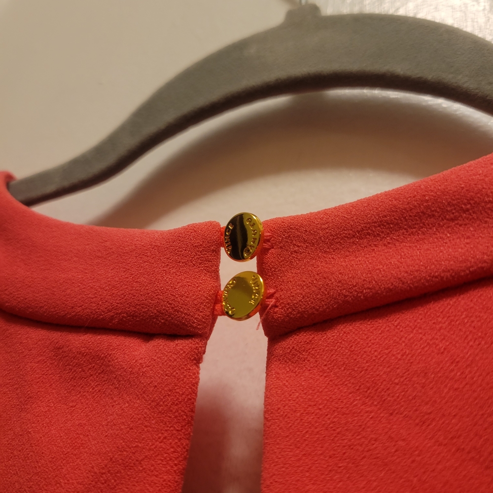 Vince Camuto Vibrant Coral Dress with Ruffle Sleeves Size 6 NWT - Picture 8 of 9
